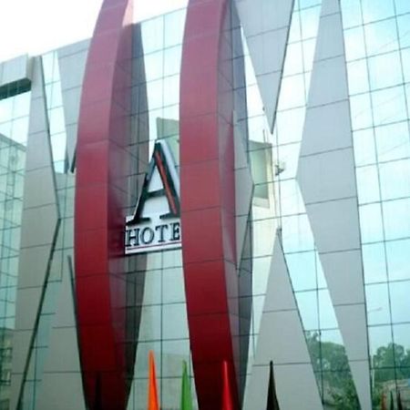 Hotel A1 Džalandhar Exteriér fotografie