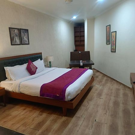Hotel A1 Džalandhar Exteriér fotografie